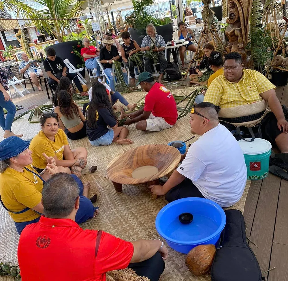 ʻUlise Funaki engaged in talanoa with Moanan scholars Dr Manulani Meyer, Dr Tevita Ka’ili, and Elijah Lemusuifeaualii at the 2024 Festpac Niu Workshop.